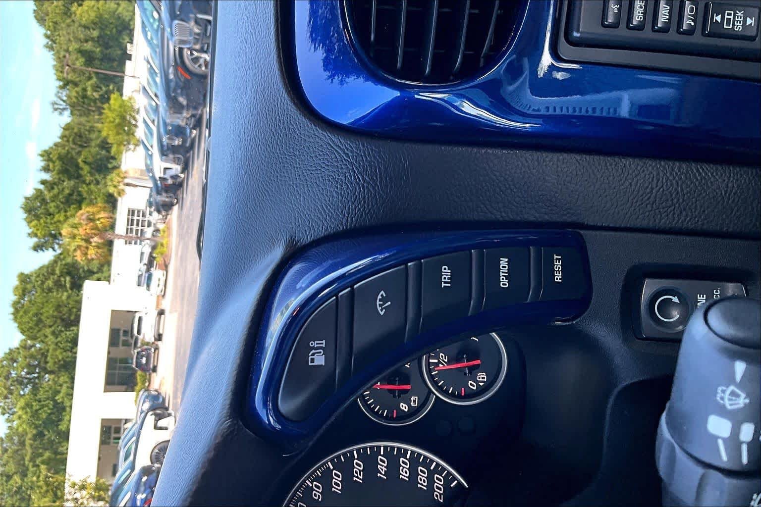 Used 2007 LeMans Blue Metallic Chevrolet  image 33
