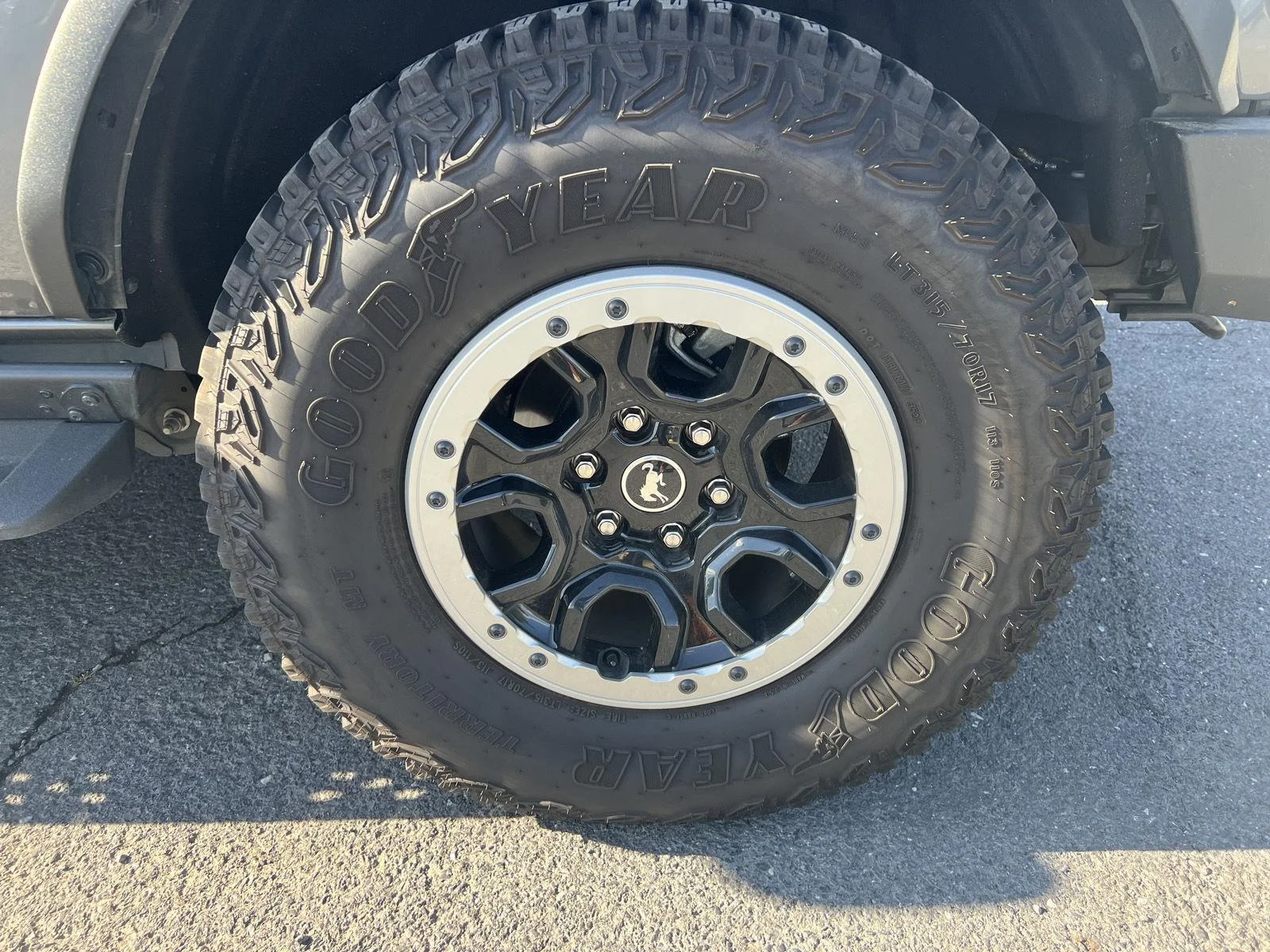 Used 2024 Carbonized Gray Ford Badlands image 3