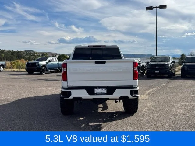 Used 2023 SUMMIT WHITE Chevrolet RST image 4