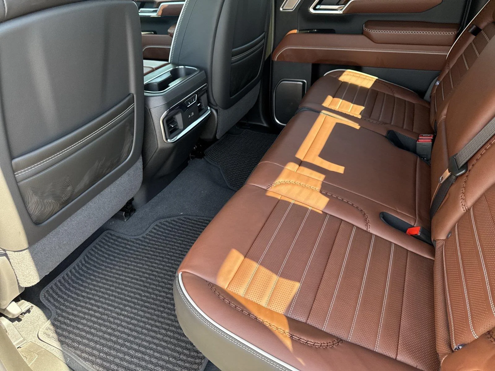 New 2026 Onyx Black GMC Denali Ultimate image 30
