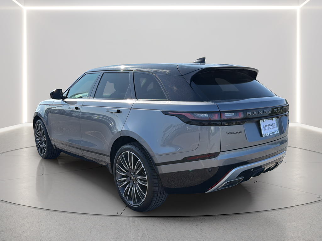 Used 2023 Gray Land Rover R-Dynamic S MHEV image 15