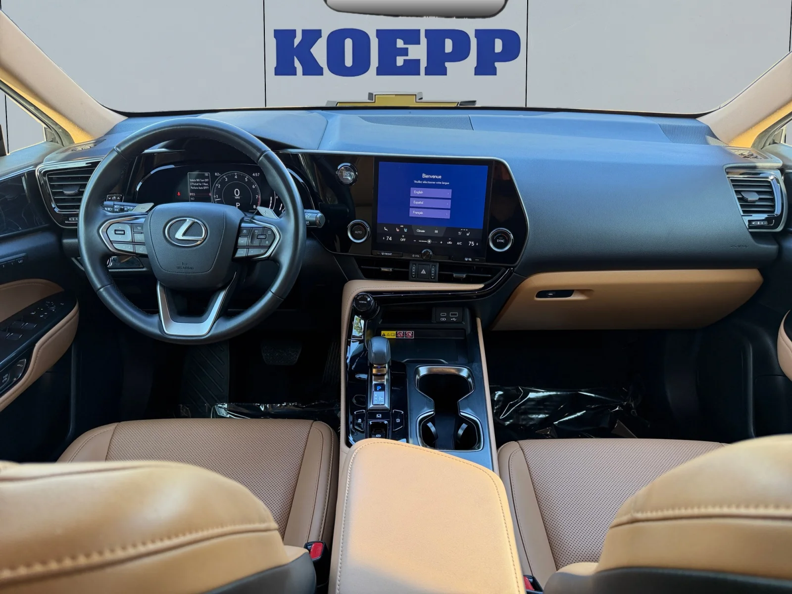 Used 2024 Eminent White Pearl Lexus Premium image 12
