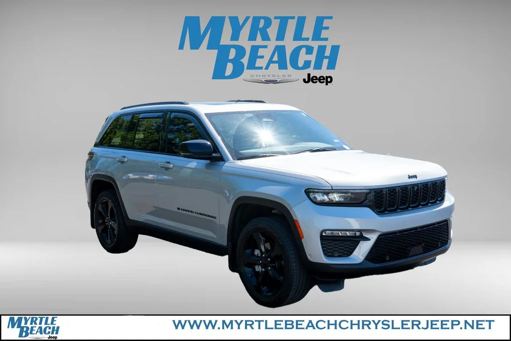 Certified Used 2025 Silver Zynith Jeep Limited image 8