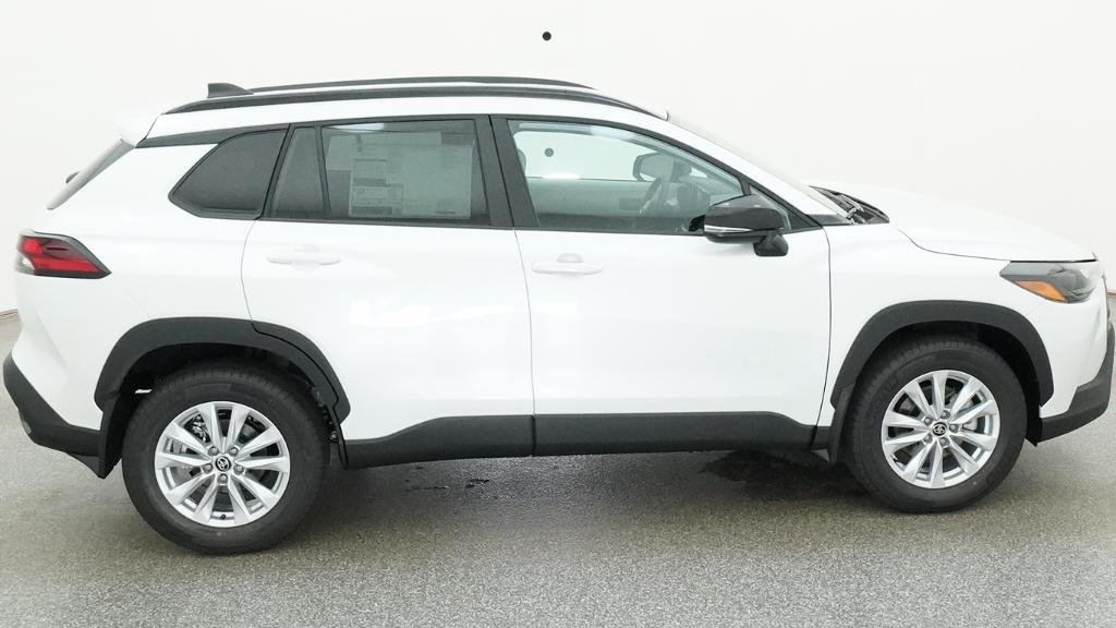 New 2026 Wind Chill Pearl Toyota LE image 20