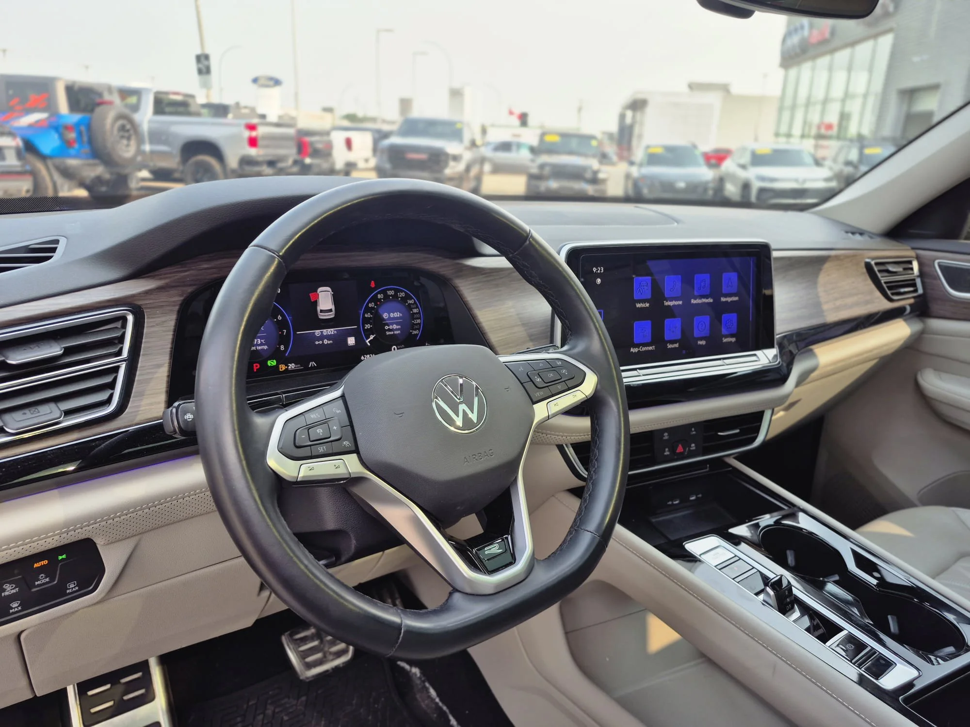 Certified Used 2024 Platinum Gray Metallic Volkswagen Execline AWD*7 Pass | Adaptive Cruise | Remote Start | Nav | 360 Cam | Cooled Leather | Pano Roof image 6
