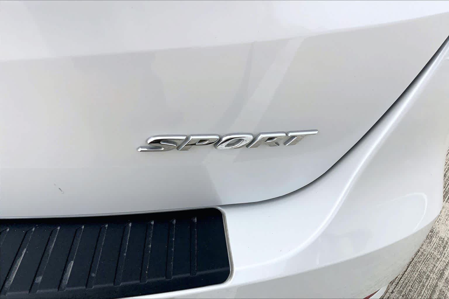 Used 2024 Platinum White Pearl Honda Sport image 10