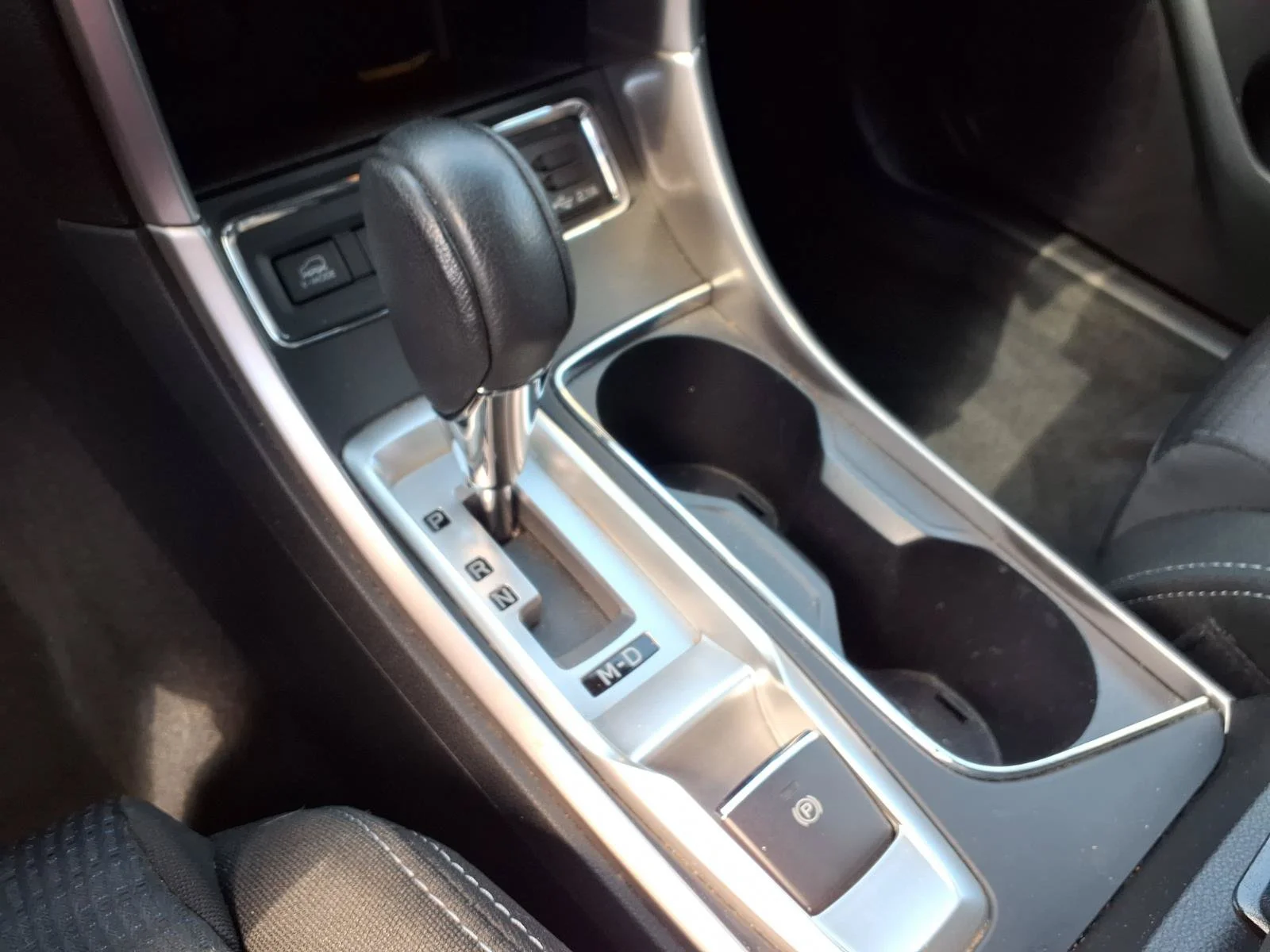 Used 2020 Crystal Black Silica Subaru Premium image 7