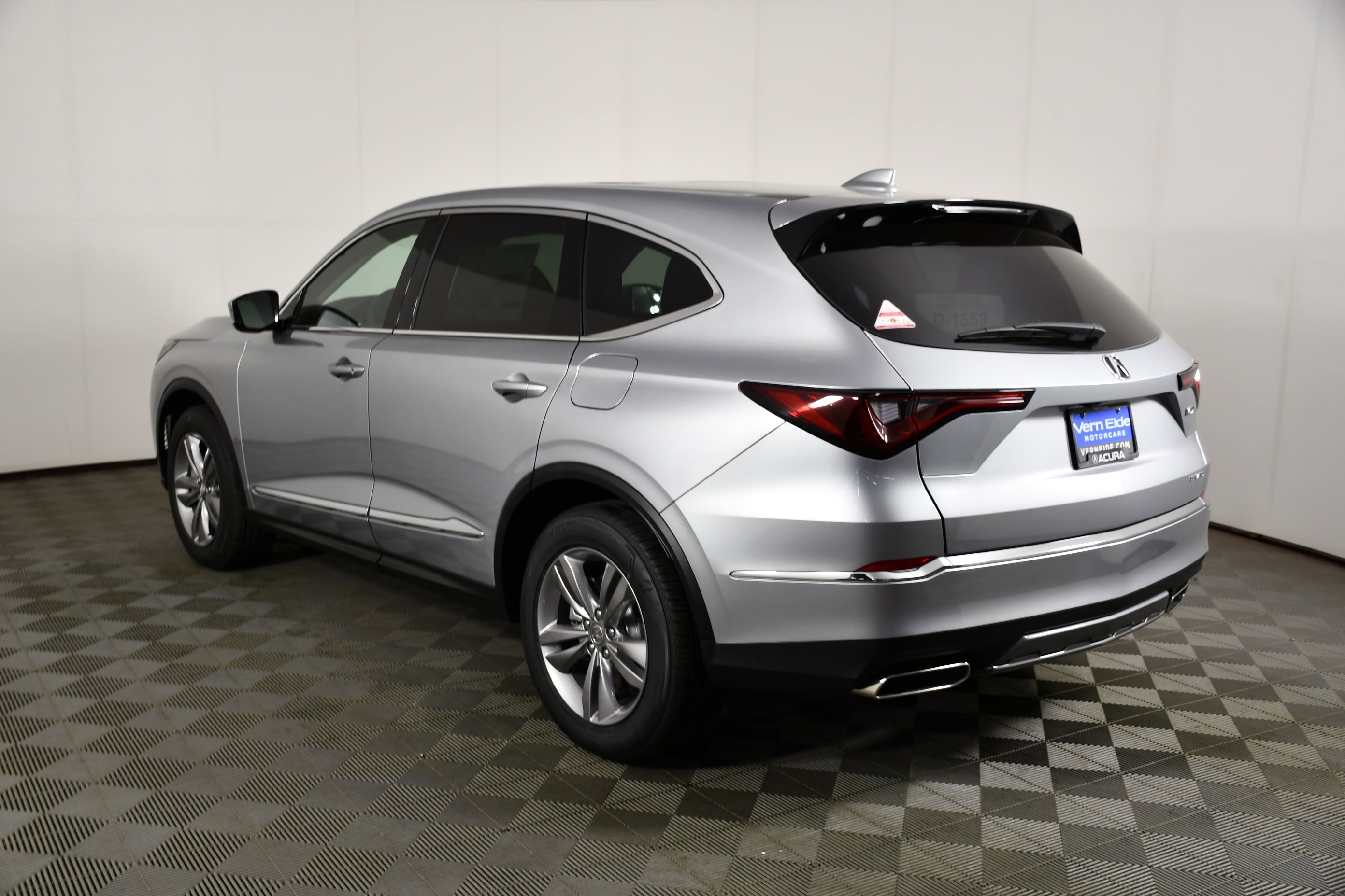 New 2026 Solar Silver Metallic Acura Base image 8