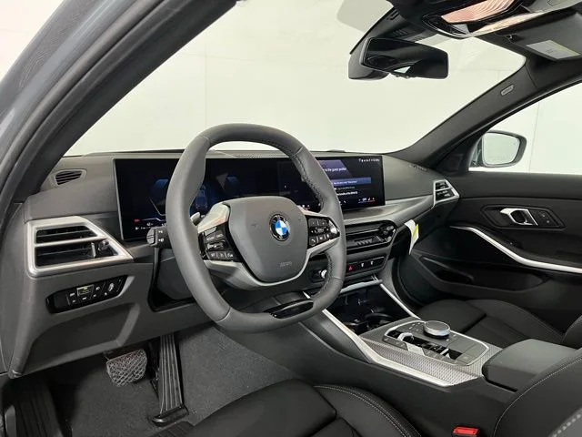 2025 BMW 3 Series 330i - Photo 9