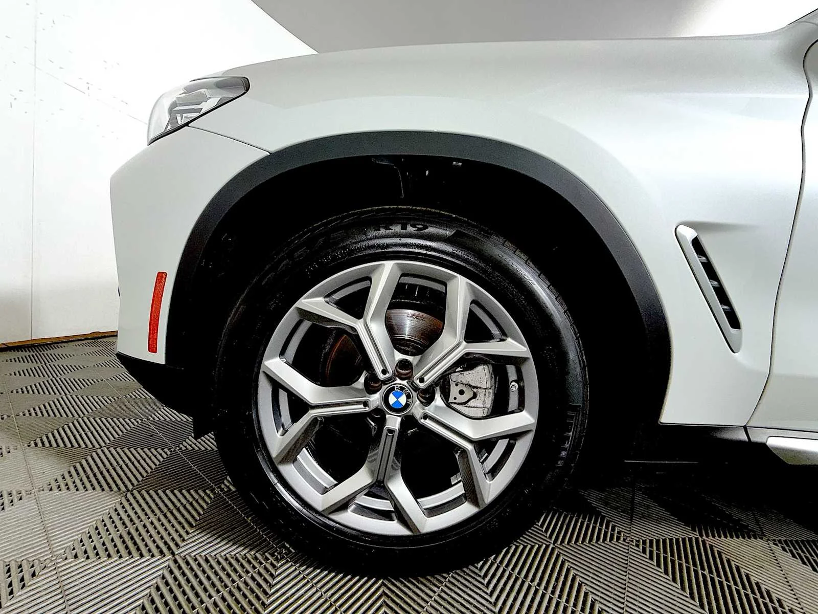 2023 BMW X3 30i - Photo 8