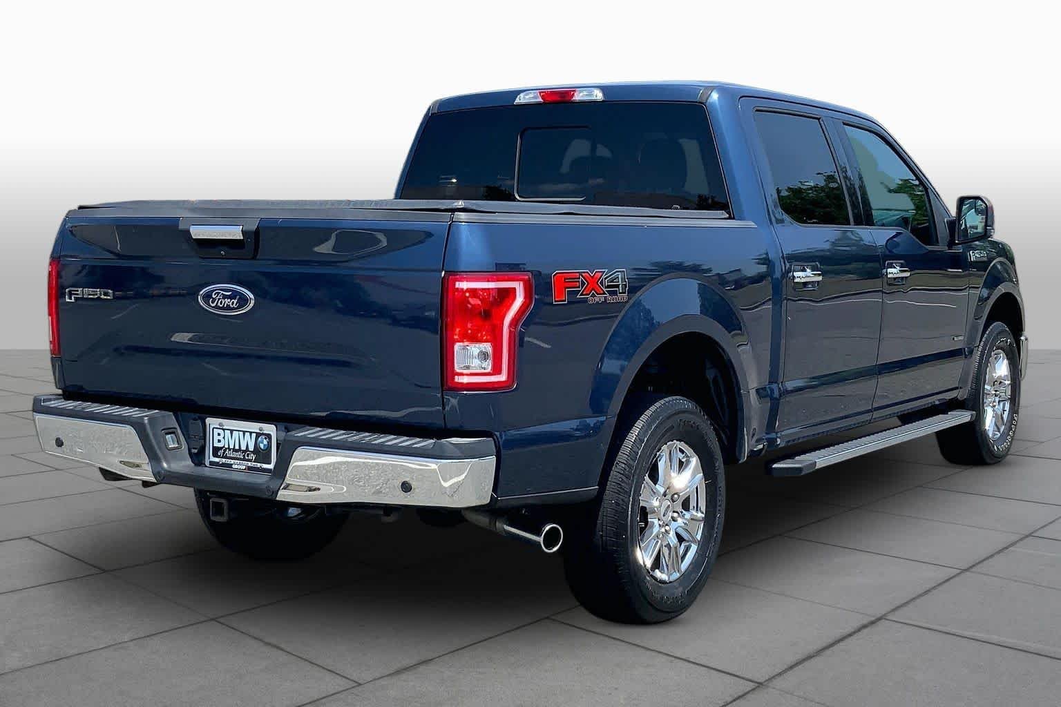 Used 2017 Blue Jeans Metallic Ford XLT image 12