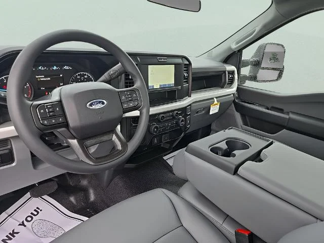 New 2026 Oxford White Ford F-250® XL image 37