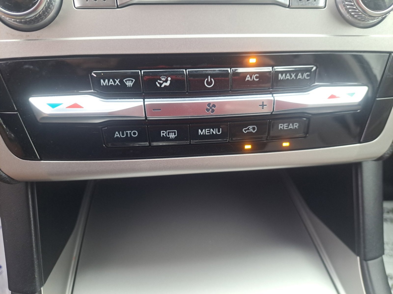 Used 2022 Oxford White Ford XLT image 17