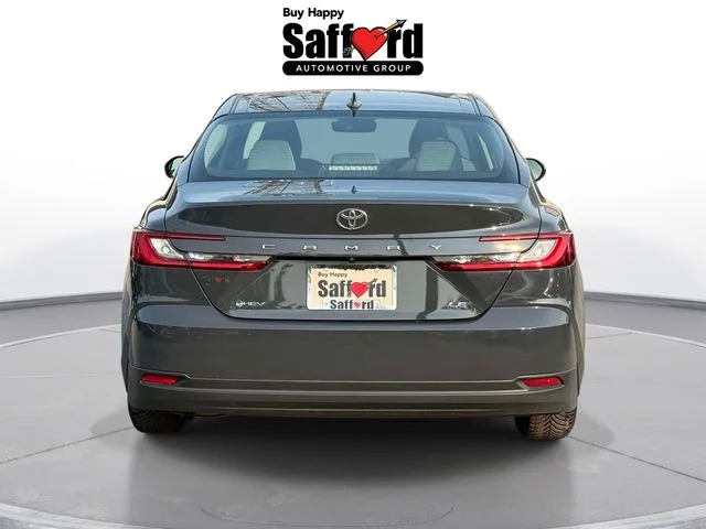 Used 2025  Toyota LE image 6