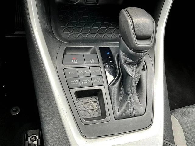 Used 2020 Blue Toyota XLE image 16