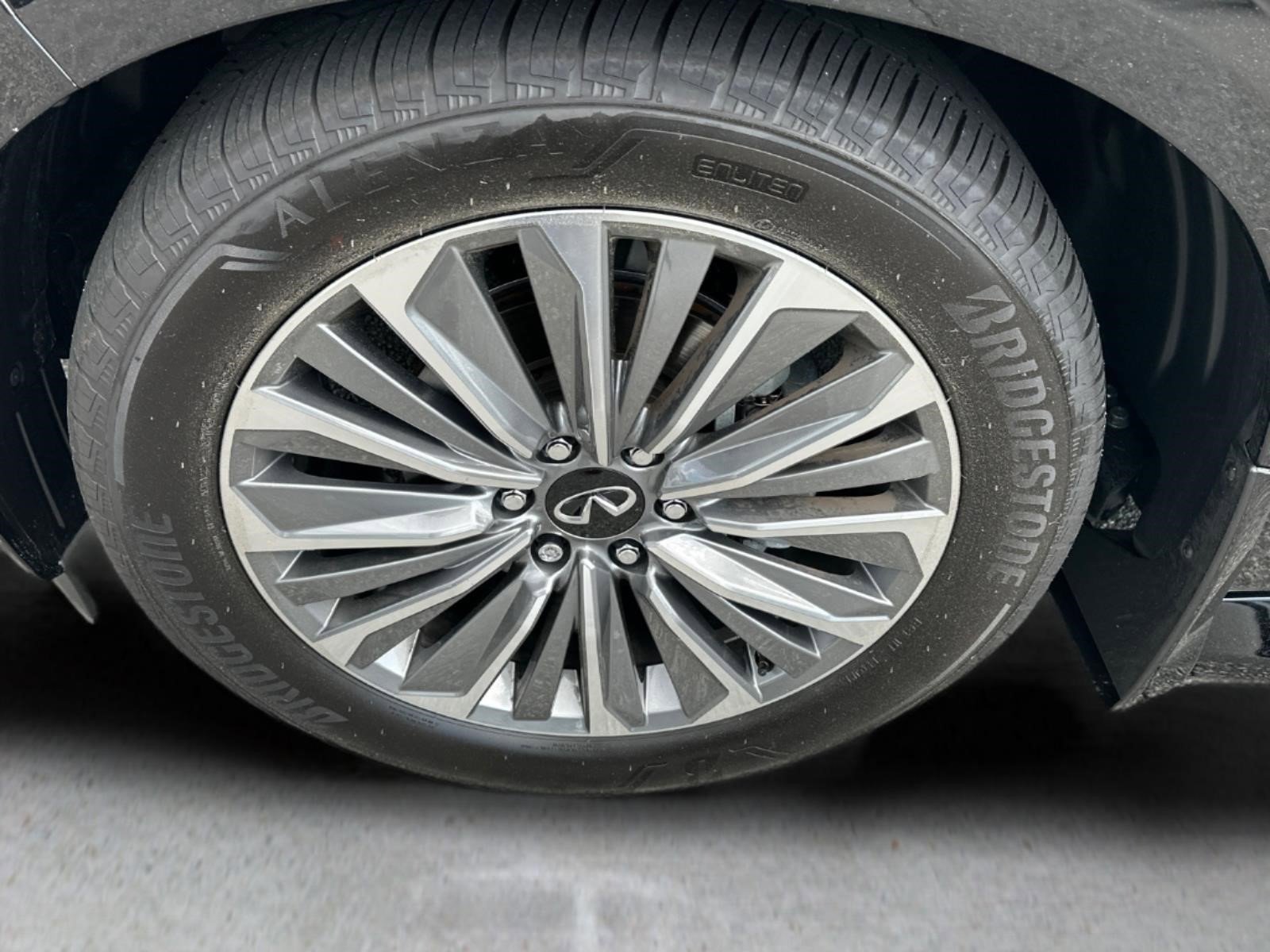 New 2026 BLACK OBSIDIAN INFINITI Luxe 4WD image 11