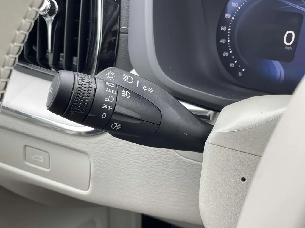 2026 Volvo XC60 Ultra - Photo 15