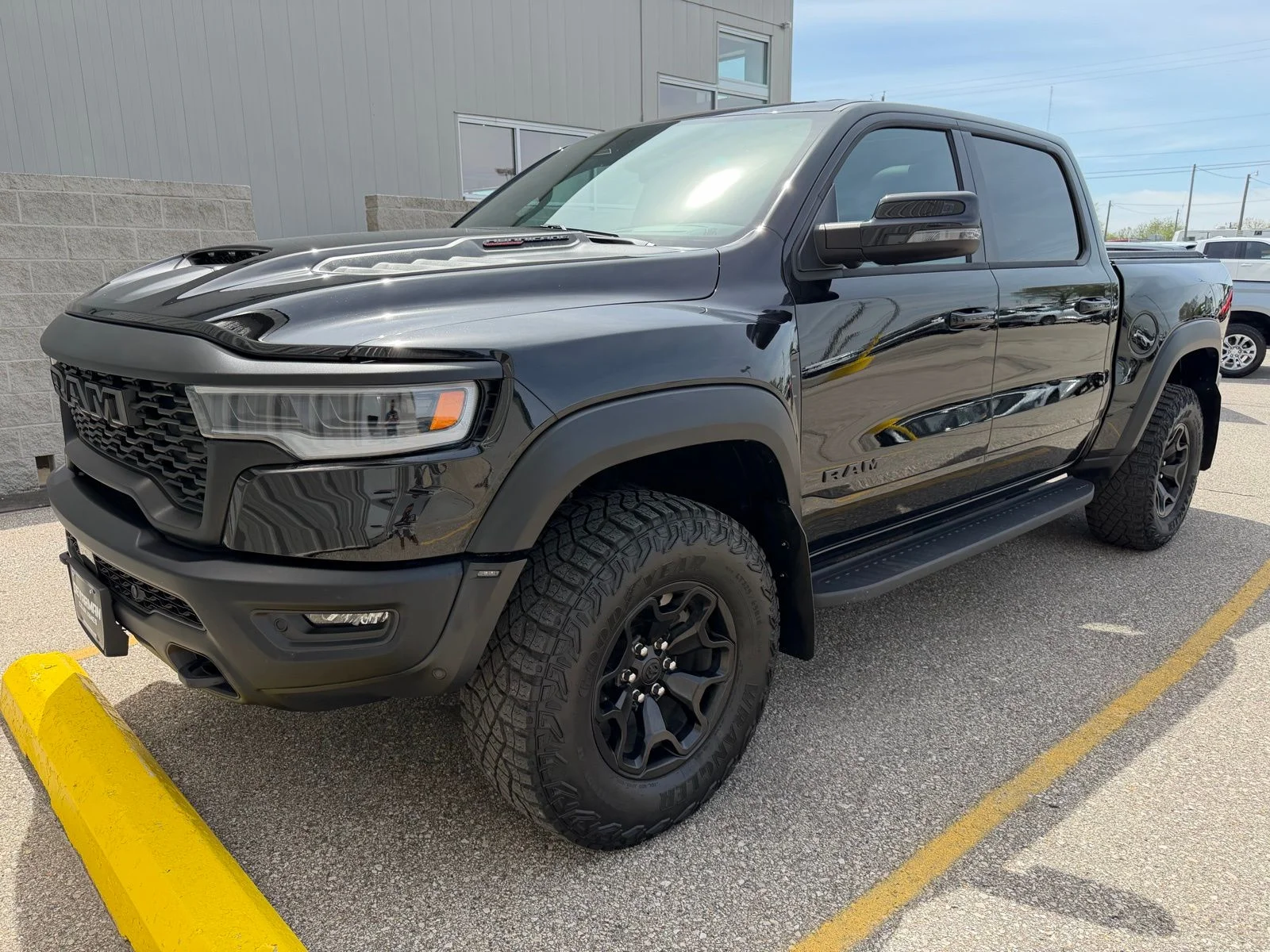 2025 RAM 1500 RHO 4x4 Crew Cab 5'7's photo