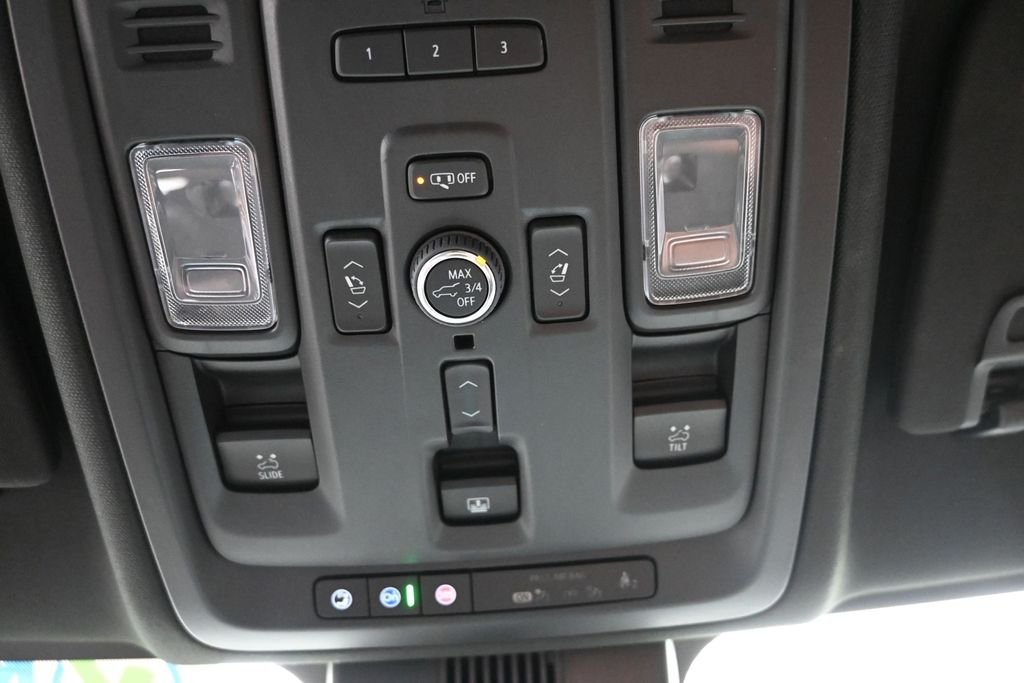 Used 2024 Black GMC Denali Ultimate image 23