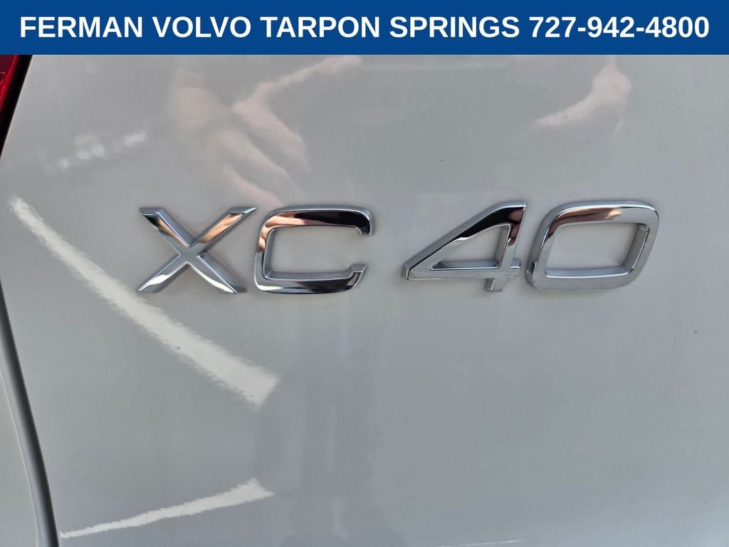 New 2026 Crystal White Volvo Plus image 16