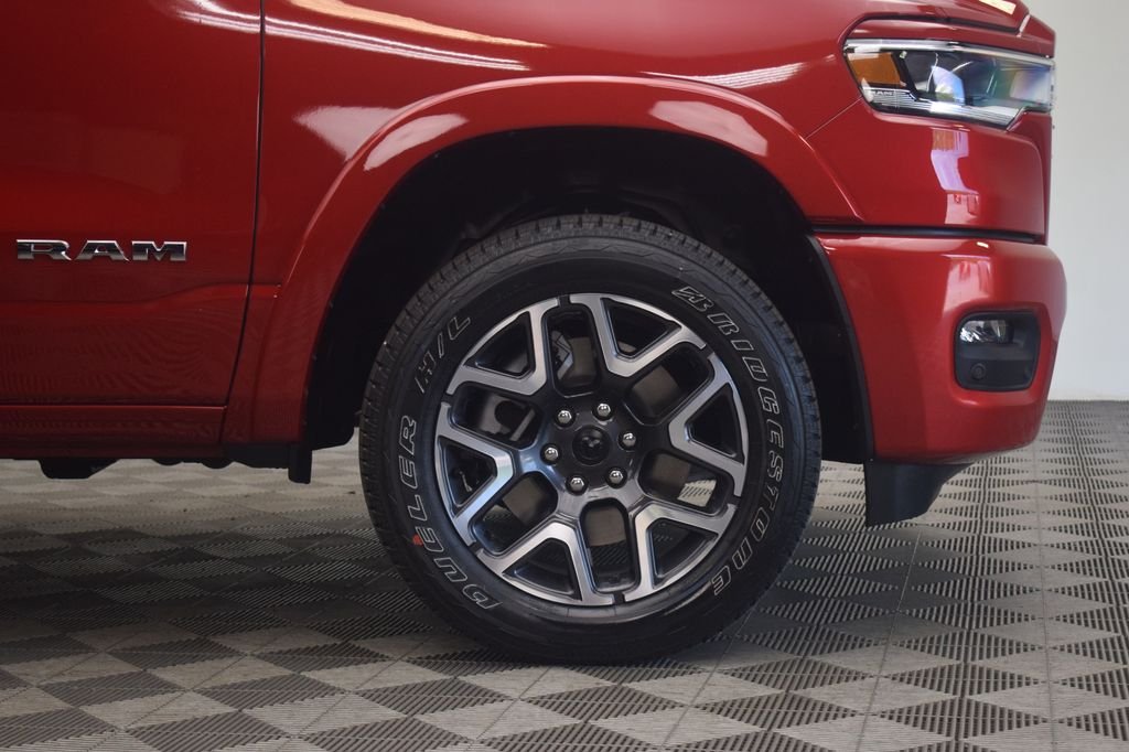 New 2026 Molten Red Pearl-Coat Exterior Paint RAM Laramie image 6