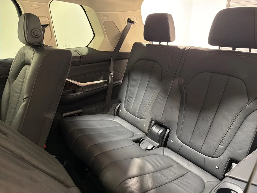 Used 2020 Gray Metallic BMW xDrive40i image 22