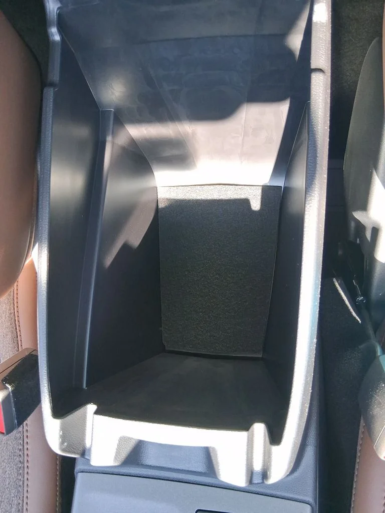 New 2026 Space White Metallic Ford Outer Banks® image 24