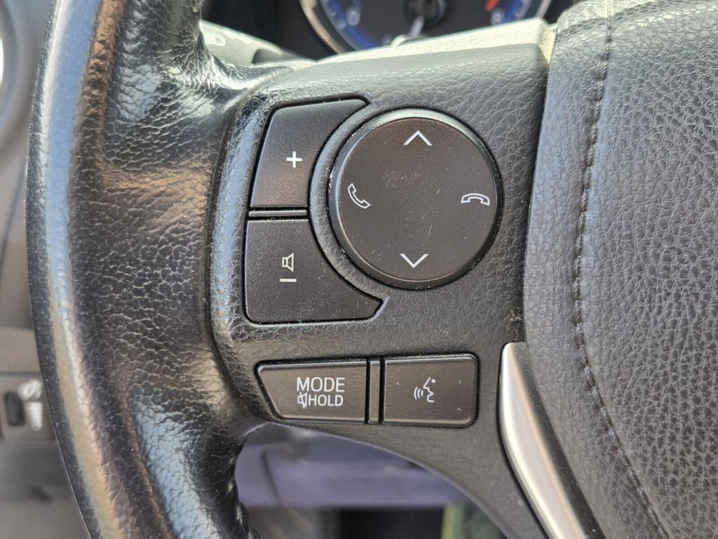 Used 2019 Silver Toyota SE image 23