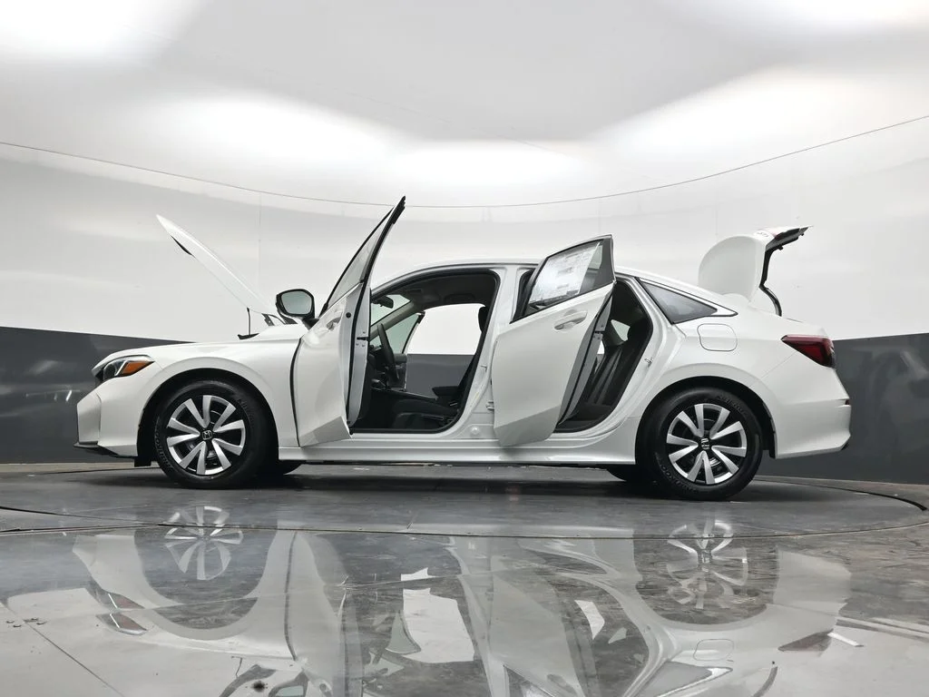 New 2026 Platinum White Pearl Honda LX image 38