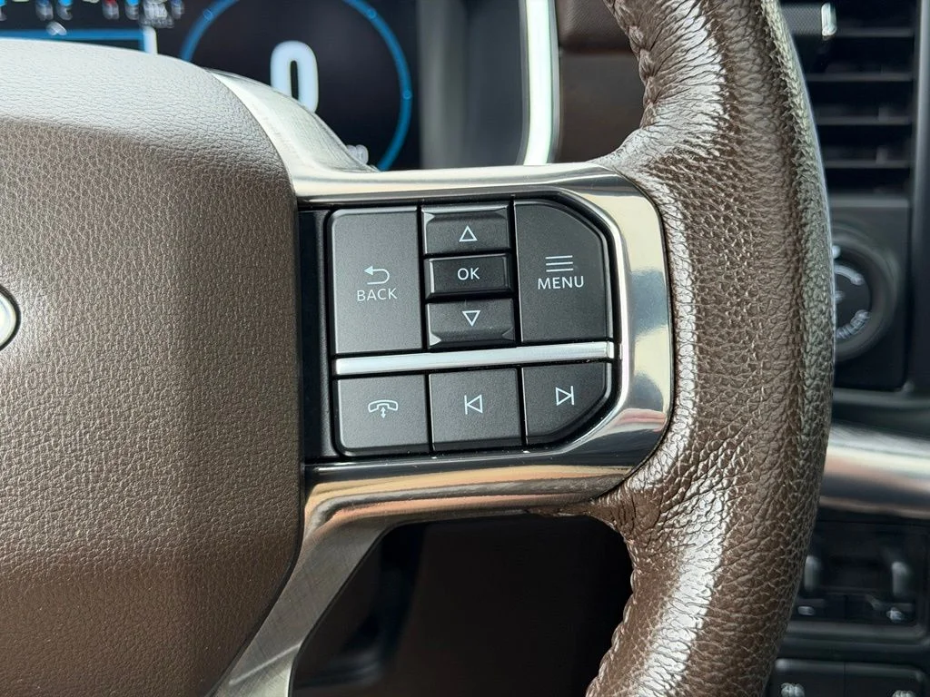 Used 2022 Gray Ford King Ranch image 19
