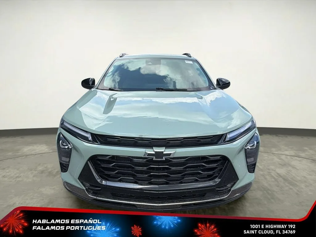 Used 2025 Cacti Green Chevrolet ACTIV image 9
