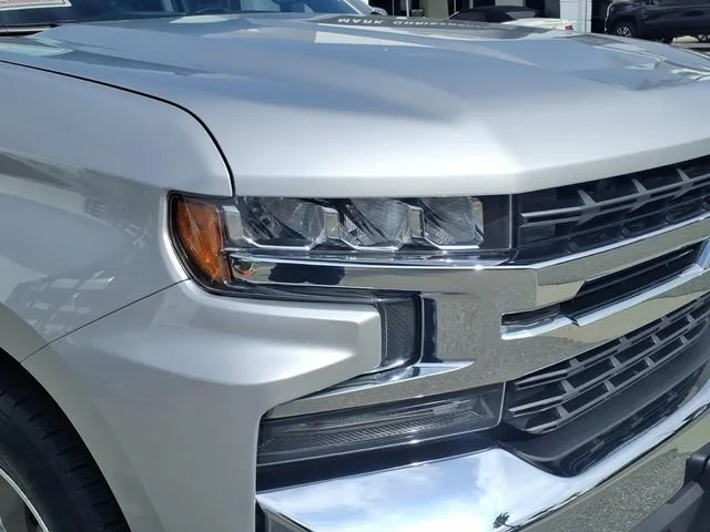 Used 2020 SILVER ICE METALLIC Chevrolet LT image 2