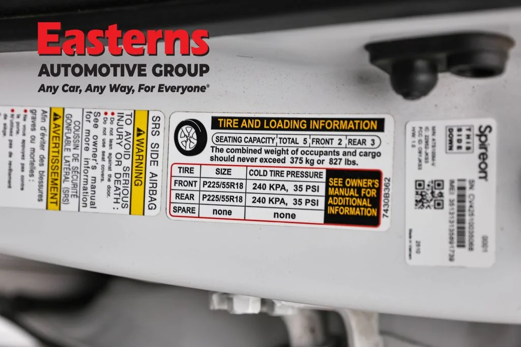 Used 2020 White Mitsubishi SEL image 33