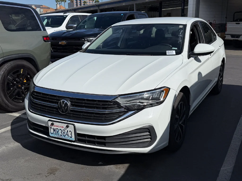Used 2024 White Volkswagen S image 2