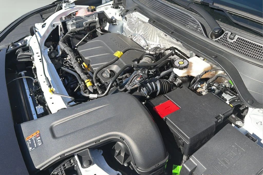 New 2026 Summit White Chevrolet ACTIV image 10
