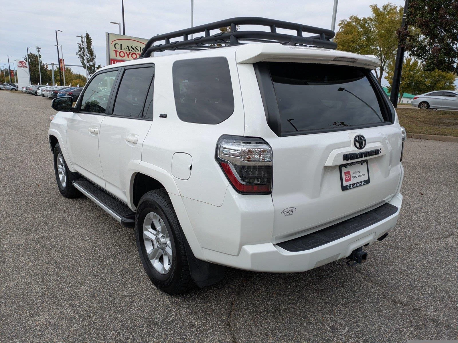 Certified Used 2023 Ice Cap Toyota SR5 Premium image 6