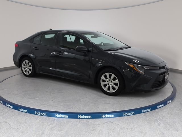 Certified Used 2024  Toyota LE image 3