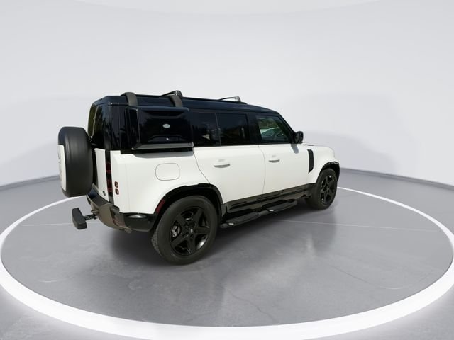2023 Land Rover Defender X-Dynamic SE - Photo 8