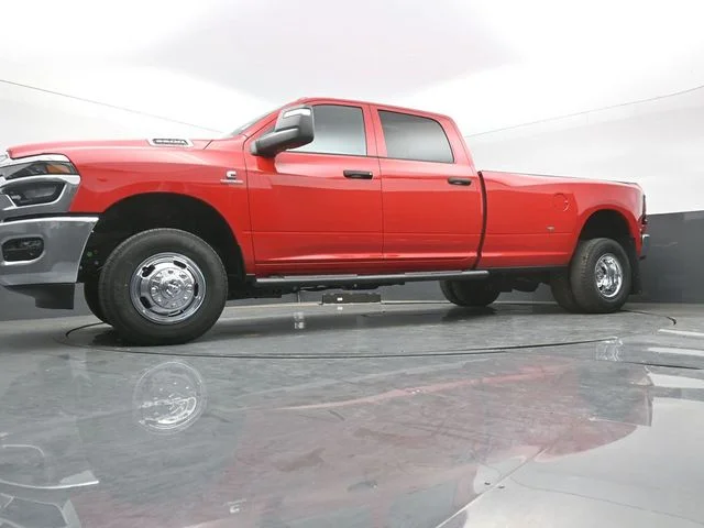 New 2026 Flame Red Clear-Coat Exterior Paint RAM Tradesman image 42