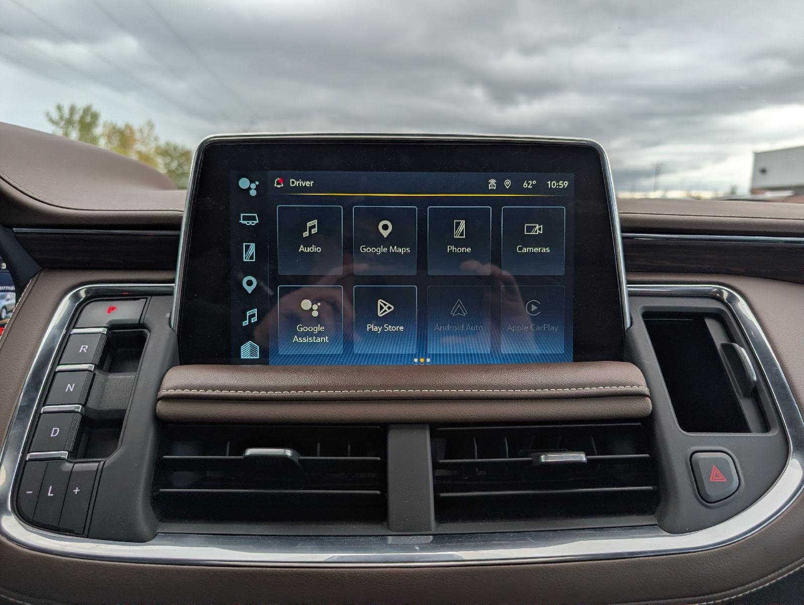 Used 2023 Summit White Chevrolet High Country image 17