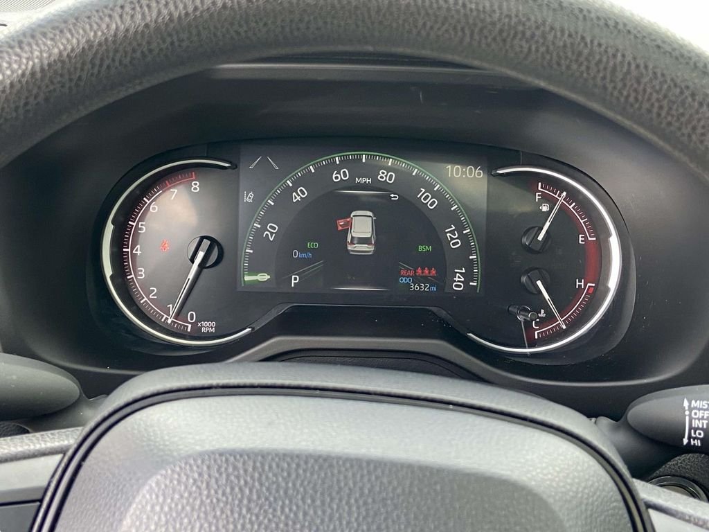 Used 2025 Red Toyota XLE image 35
