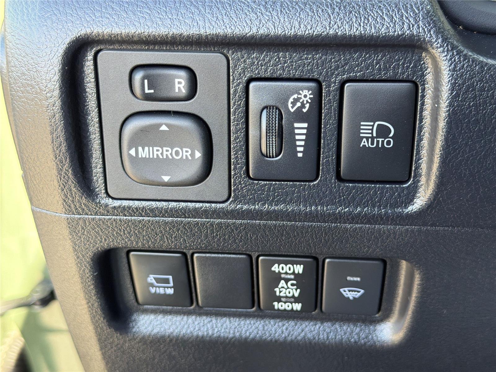 2022 Toyota 4Runner Limited - Photo 16