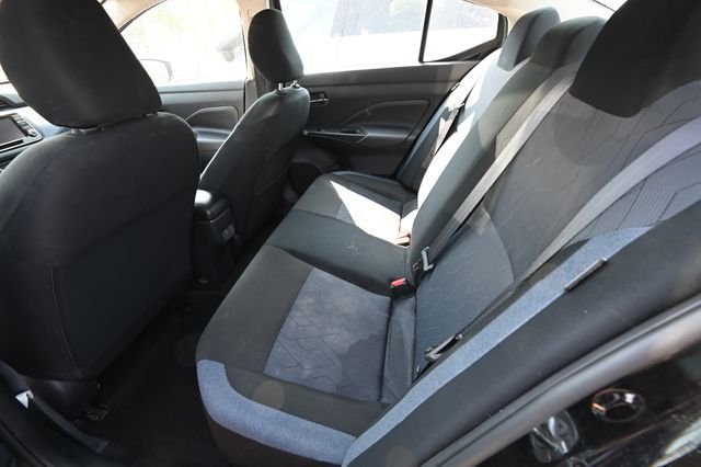 Used 2025 Black Nissan 1.6 SV image 7