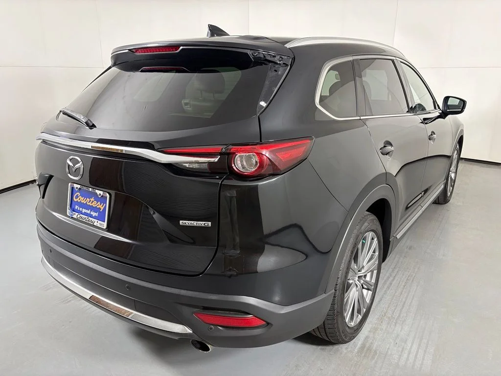 Used 2023 Black Mazda Signature image 8