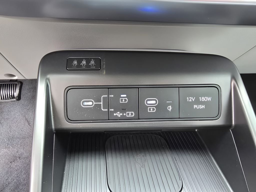 New 2026 Abyss Black Pearl Hyundai SEL Premium image 21