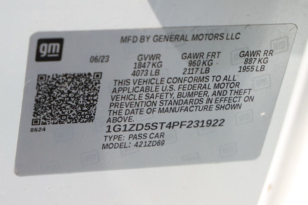 Used 2023 White Chevrolet LT image 34