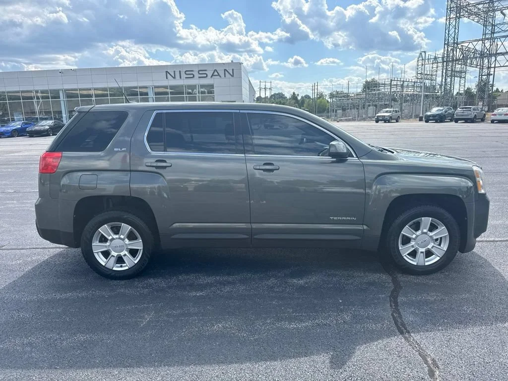 Used 2012 Gray Green Metallic GMC SLE-1 image 7