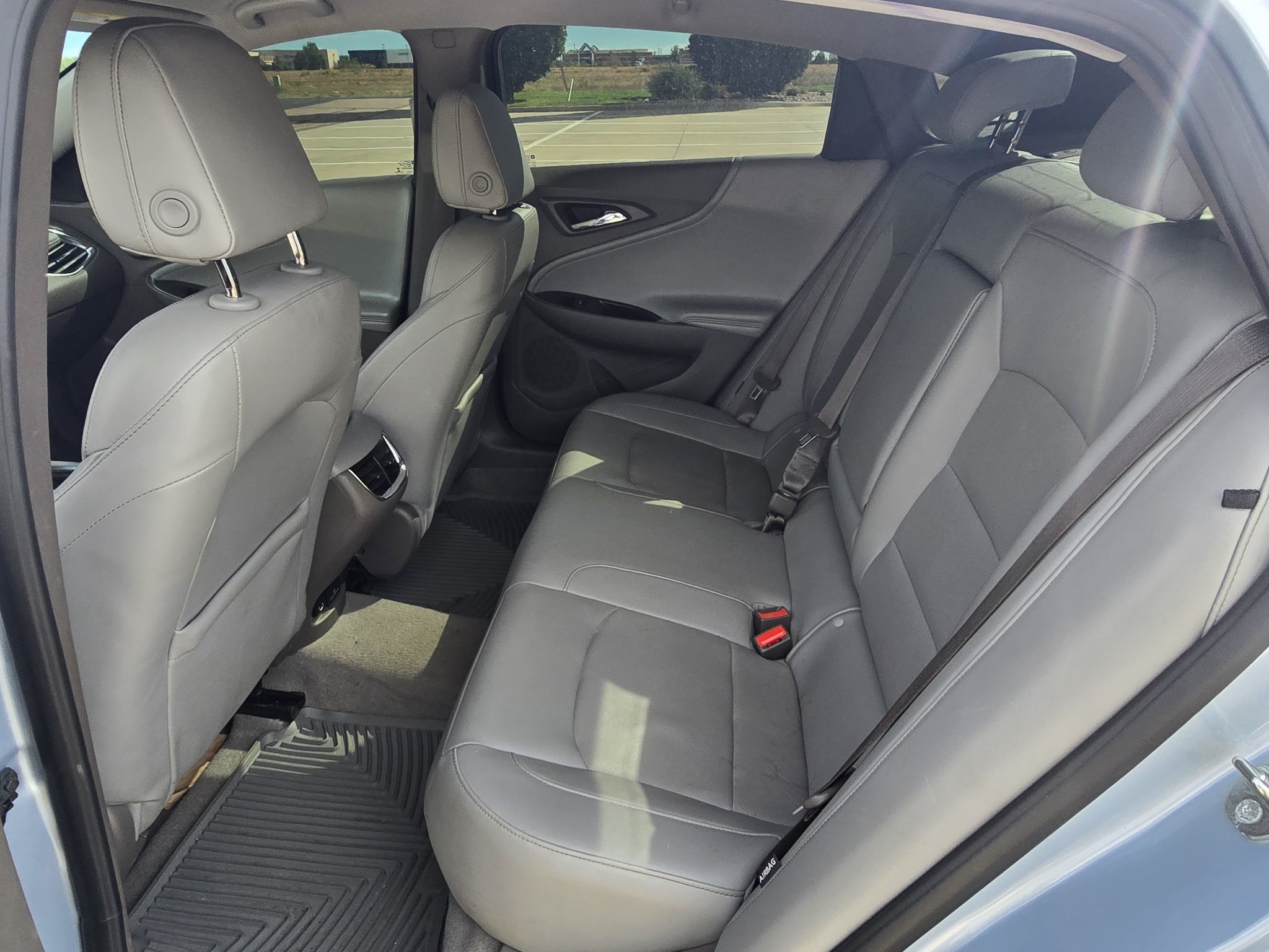Used 2017 Arctic Blue Metallic Chevrolet Premier image 12
