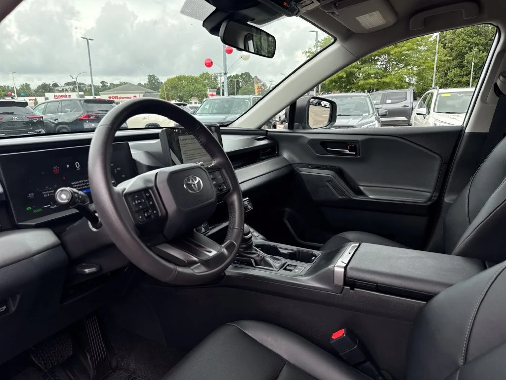 Used 2026 Beige Toyota XLE Premium image 15