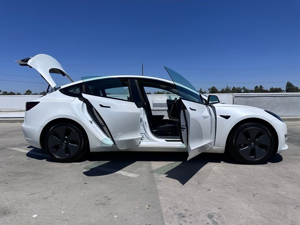 Used 2021 Pearl White Multi-Coat Tesla Standard Range Plus image 31